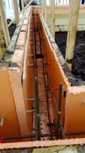 Начат монтаж ленточного фундамента деревянного дома, п. Рыбная слобода. Начат монтаж ленточного фундамента деревянного дома, п. Рыбная слобода.