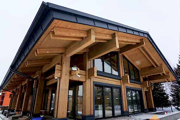 Дом из сухого СВЧ лафета. - 1.5 этажа